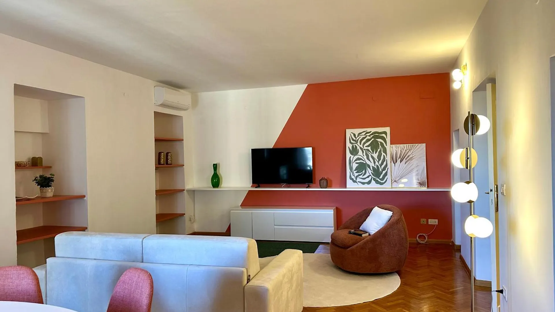 Prestige And Comfort In The Center Of Perugia And Views