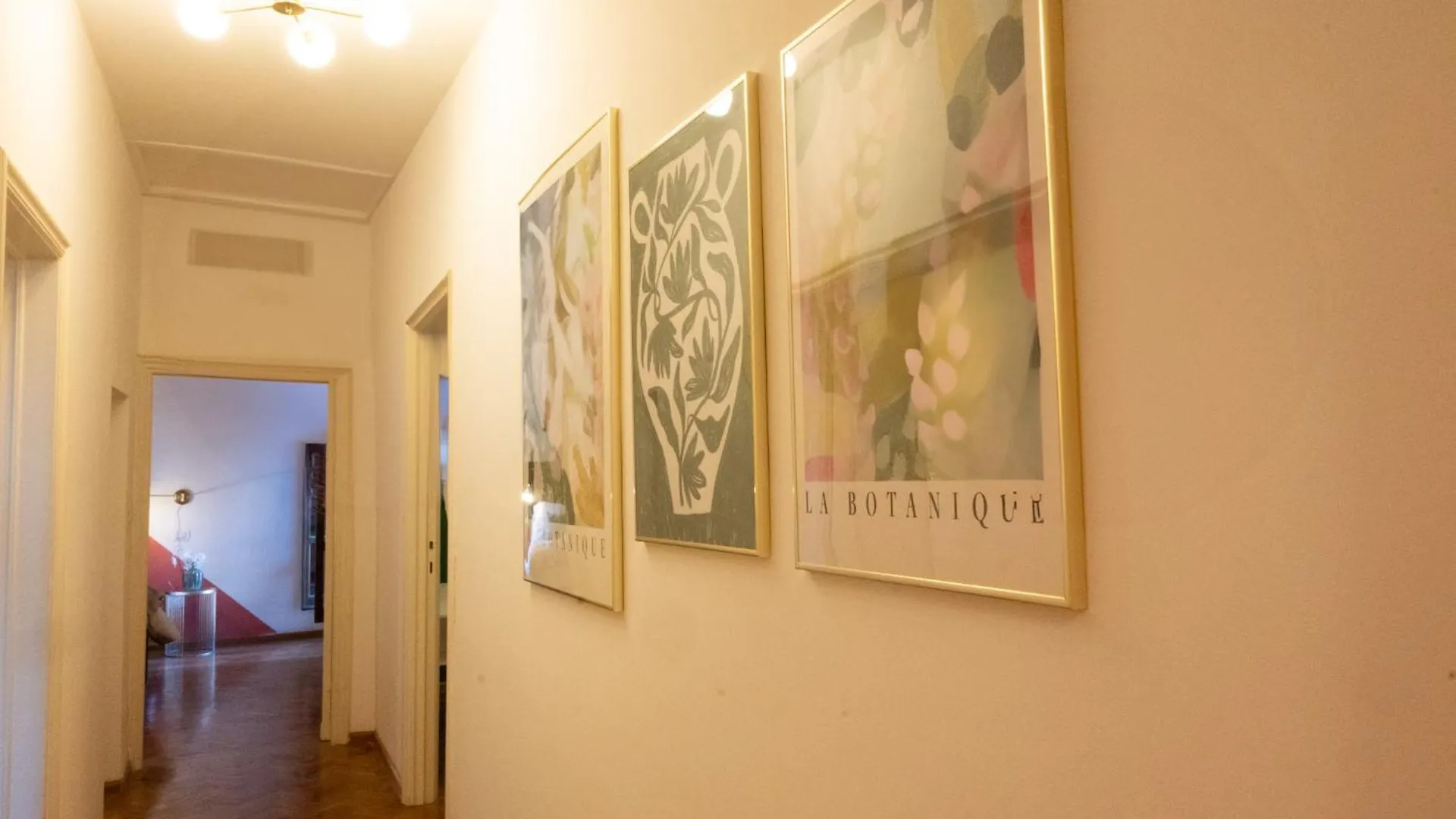 Prestige And Comfort In The Center Of Perugia And Views Apartment