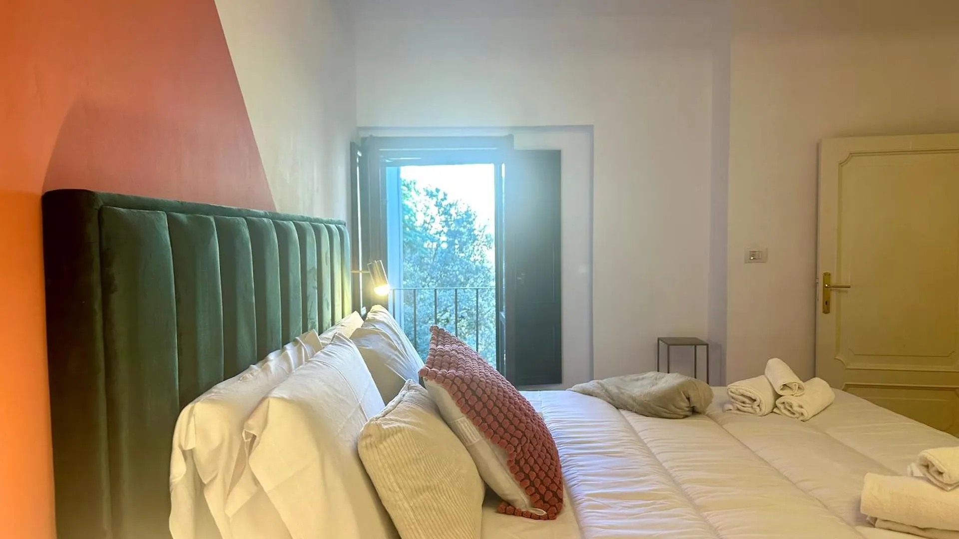 Prestige And Comfort In The Center Of Perugia And Views